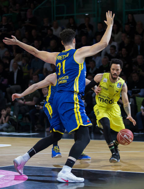 甲焦点战中 甲焦点战中