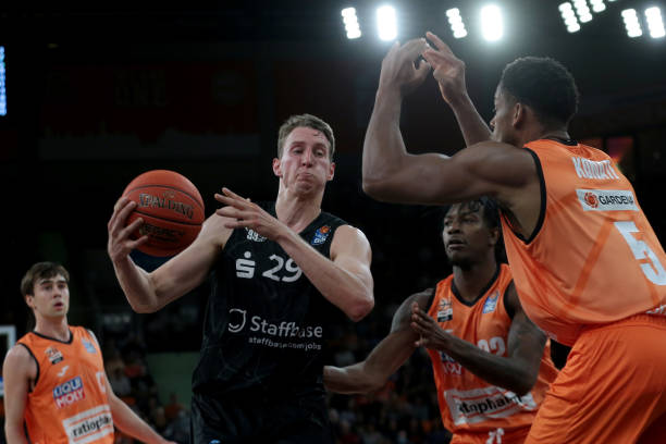 上赢得了一 上赢得了一