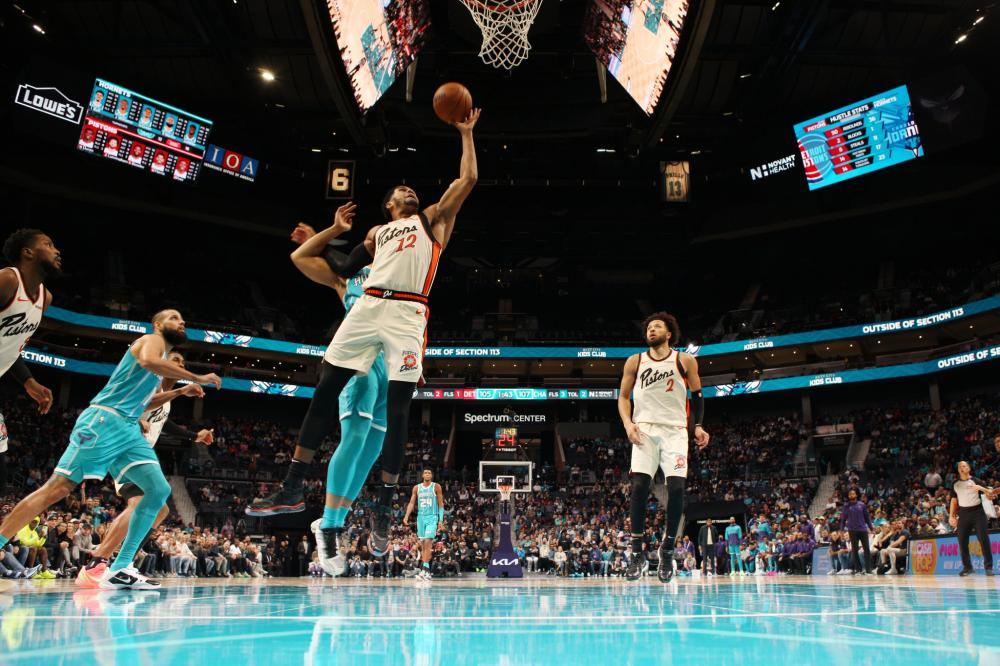 更体现出他 更体现出他